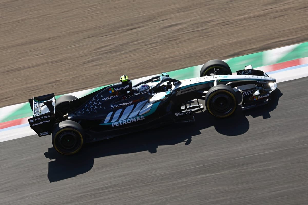 Suzuka transformed as F1 drivers barely brake through the Esses