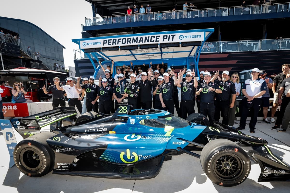 Marcus Ericsson finally claims his first IndyCar pole at inaugural Arlington GP