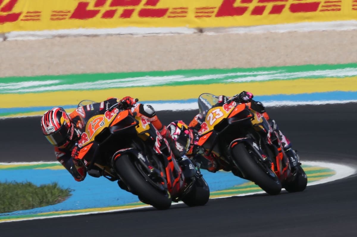 Tech3 sticks with KTM for MotoGP's 850cc era after Honda talks