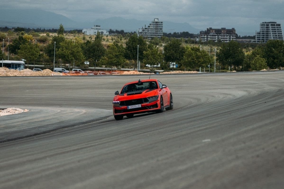 "Faster than it looks" - Carlos Sainz's first impressions of Madring F1 circuit