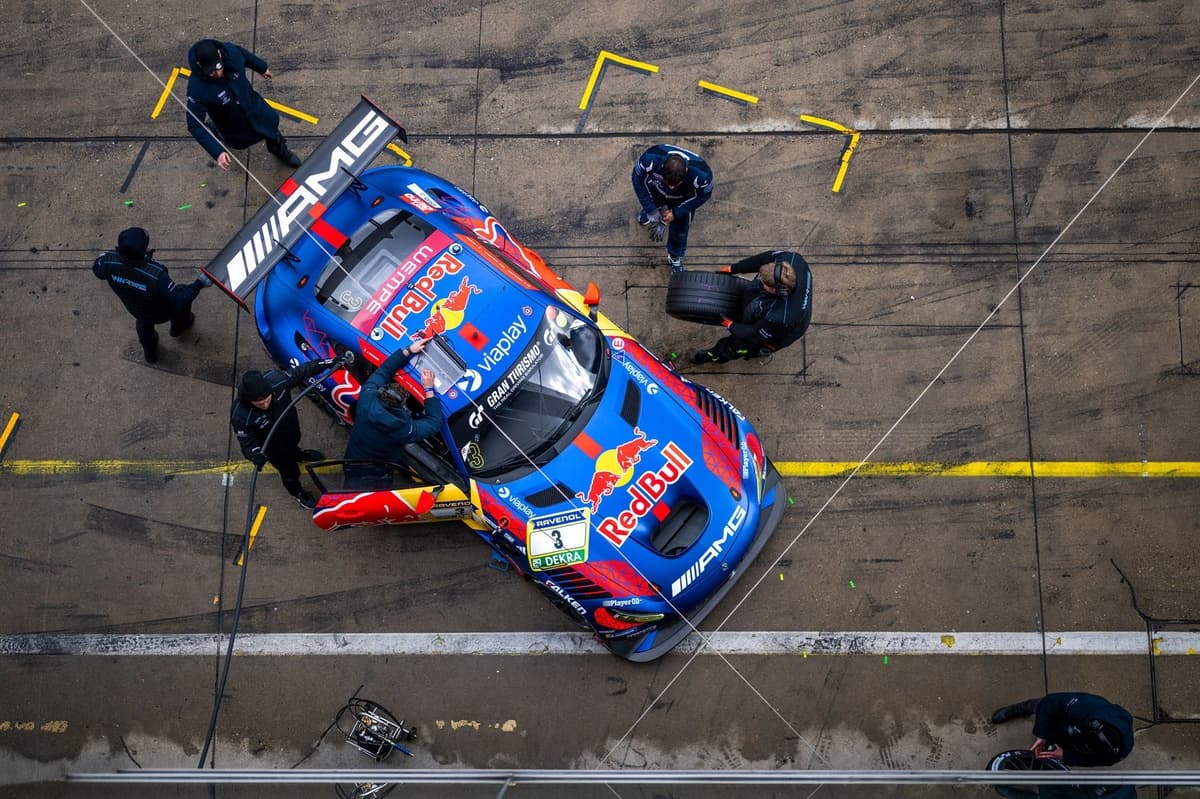 Nurburgring 24 Hours: Verstappen completes first night laps as rain disrupts running