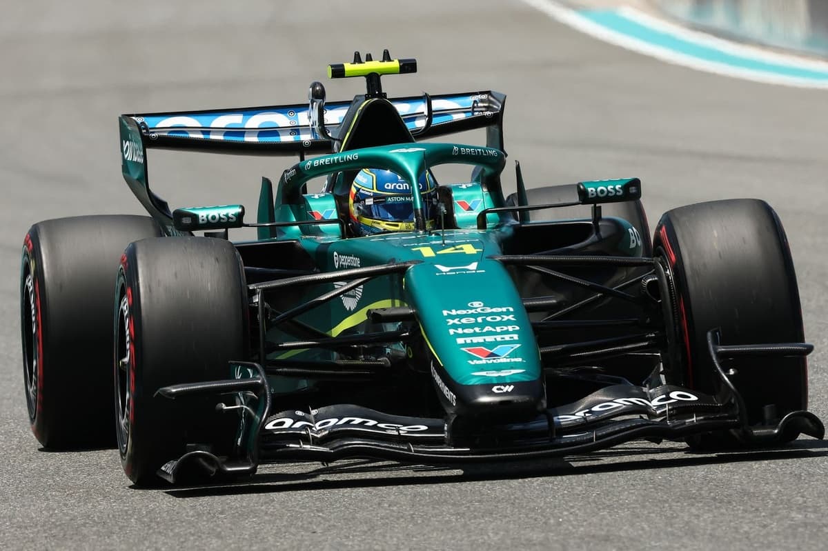 It’s not overtaking, it’s “avoiding action" - why Alonso says F1 lost a full decade of “pure racing”