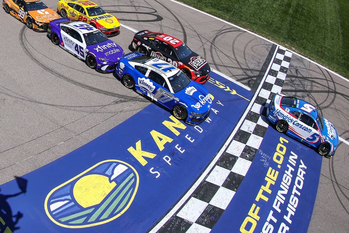 How to watch NASCAR at Kansas: Weekend schedule, start time, TV