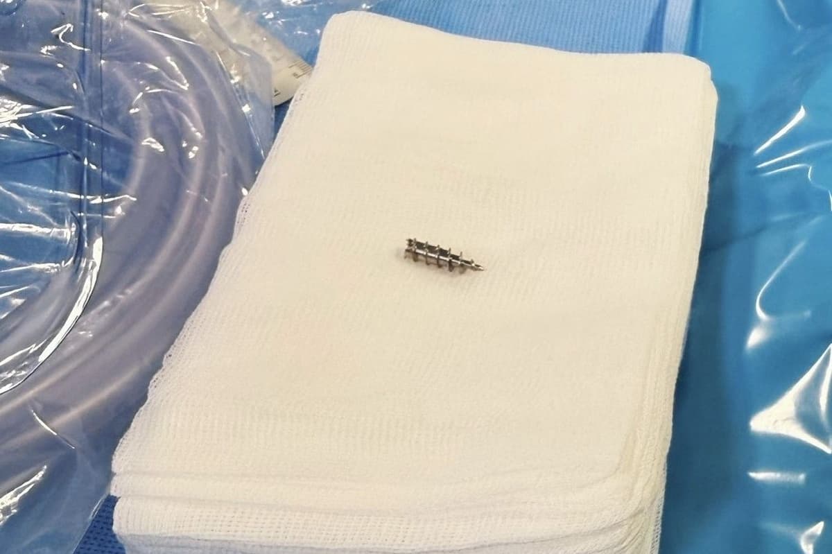 Maverick Vinales undergoes shoulder surgery to remove loose screw