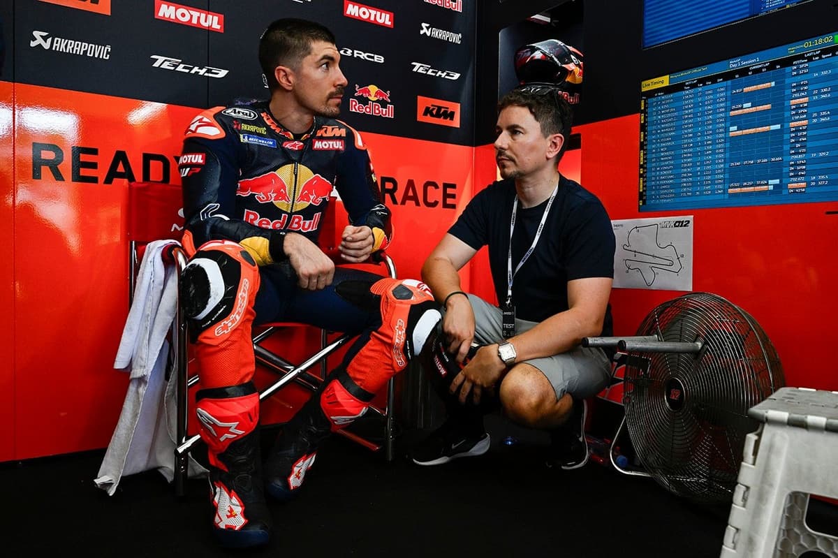 Maverick Vinales and Jorge Lorenzo's partnership cools down after early enthusiasm