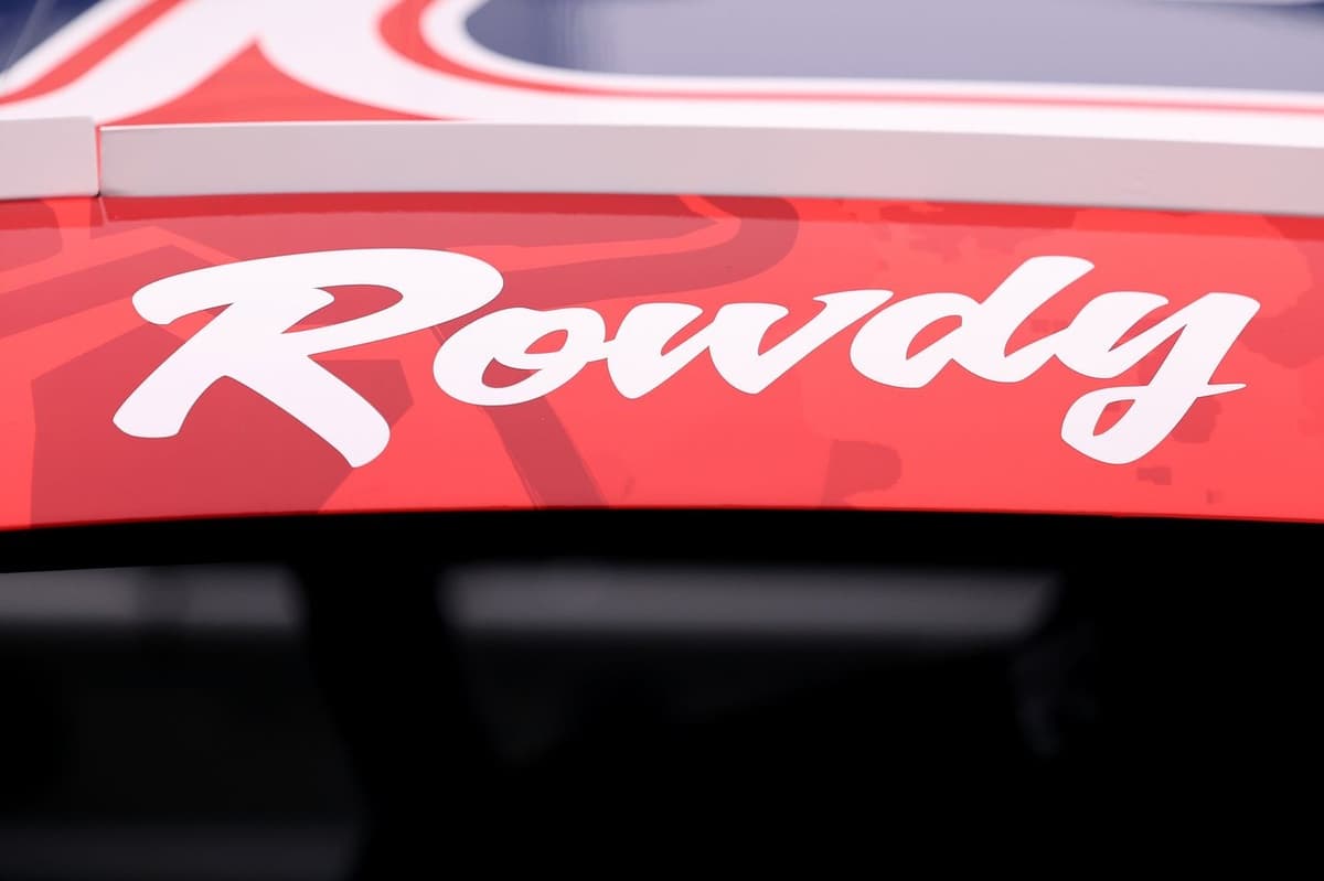 NASCAR community says there was a difference between 'Rowdy' and Kyle Busch