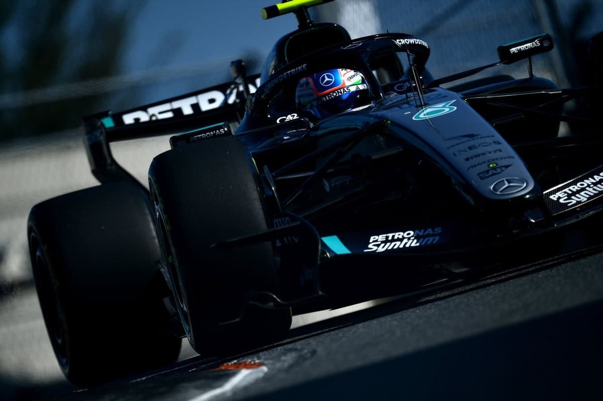 F1 Miami GP: Antonelli holds off Verstappen for third straight pole
