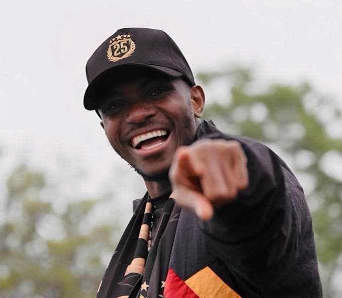 Osimhen returns to Nigeria ahead of surgery decision