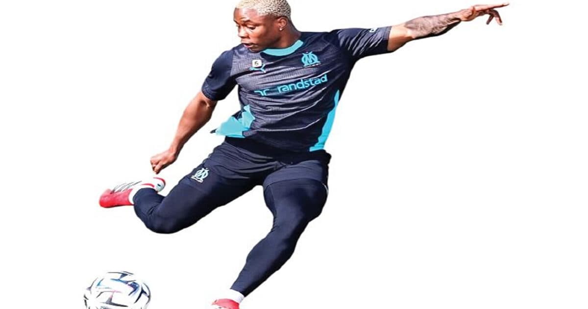 Nnadi draws praise after first Marseille start