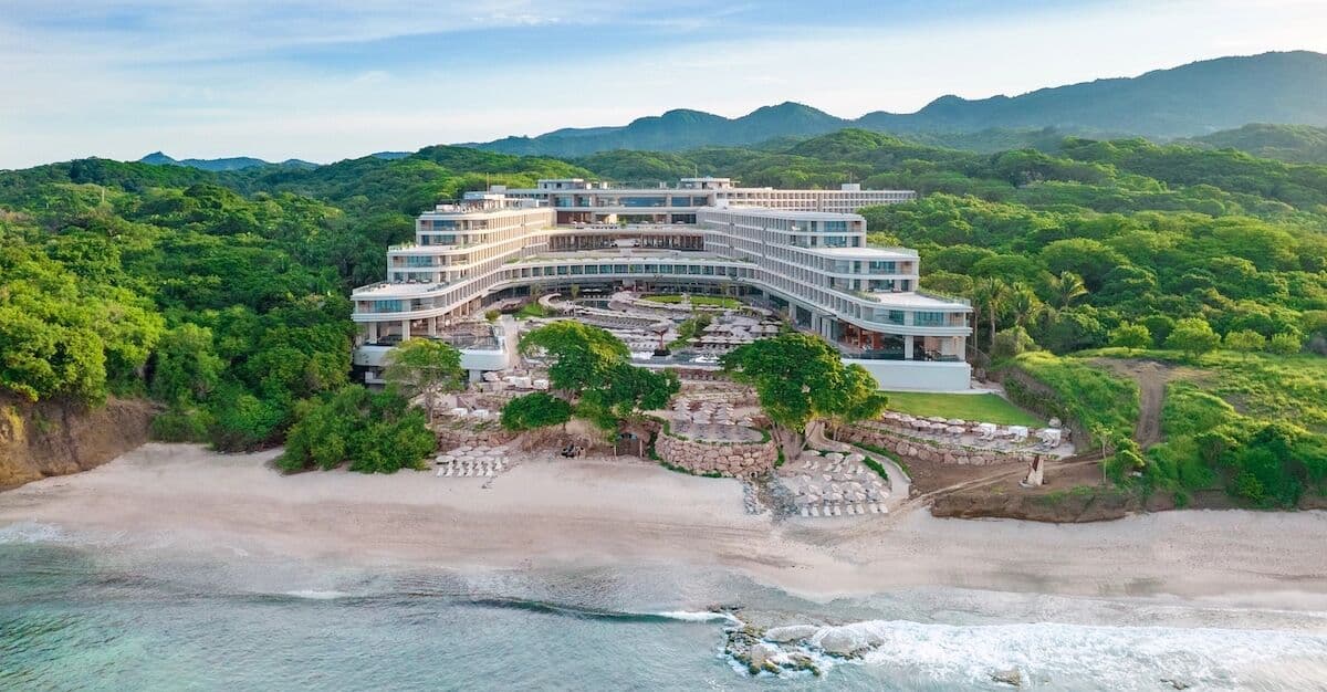 The Kid-Friendly Mexico Resort That Lets Adults Have Their Vacation, Too