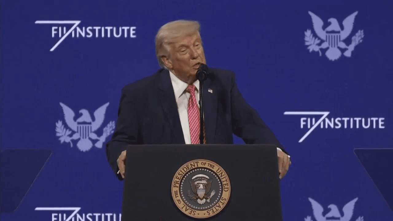 Narcissist Trump Explains Why He Likes To 'Hang Around With Losers'