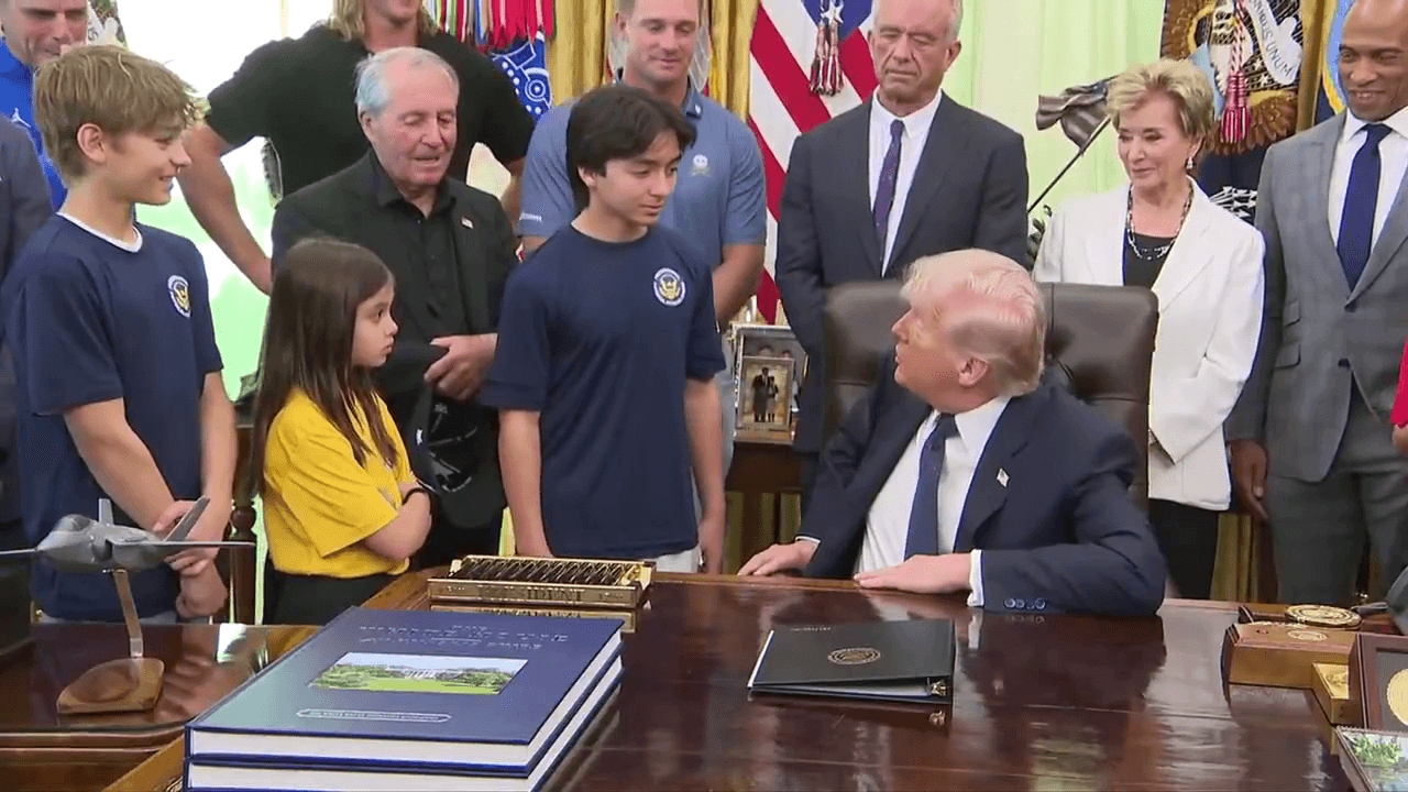 Trump Puts On Disgusting Display While Hosting KIDS At The White House