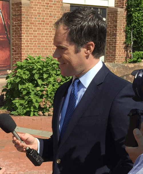 (VIDEO) Peter Alexander Announces He's Signing Off From Saturday TODAY After Years as Co-Anchor