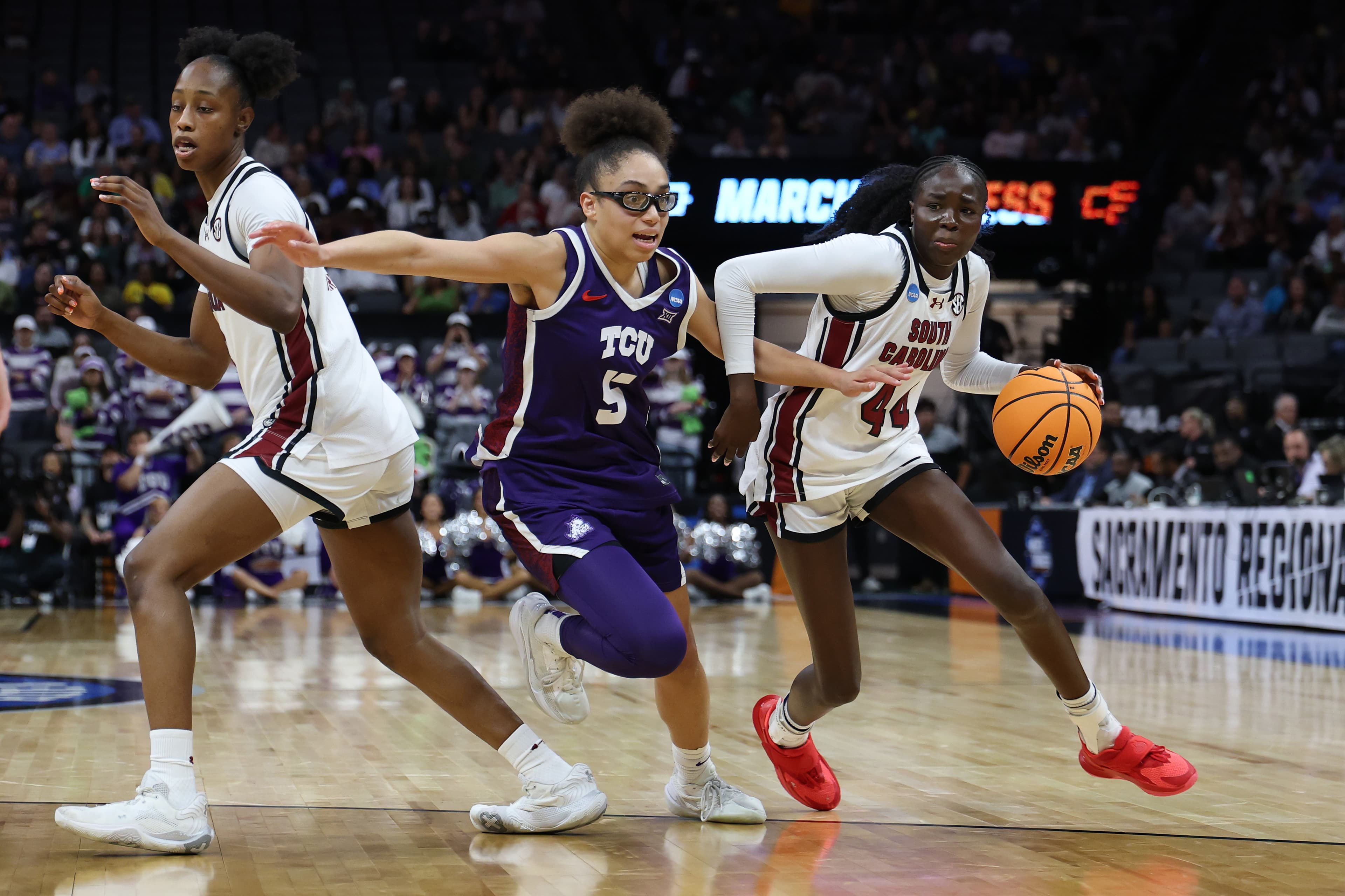 South Carolina fends off Olivia Miles, TCU to reach another Final Four and set up rematch with UConn