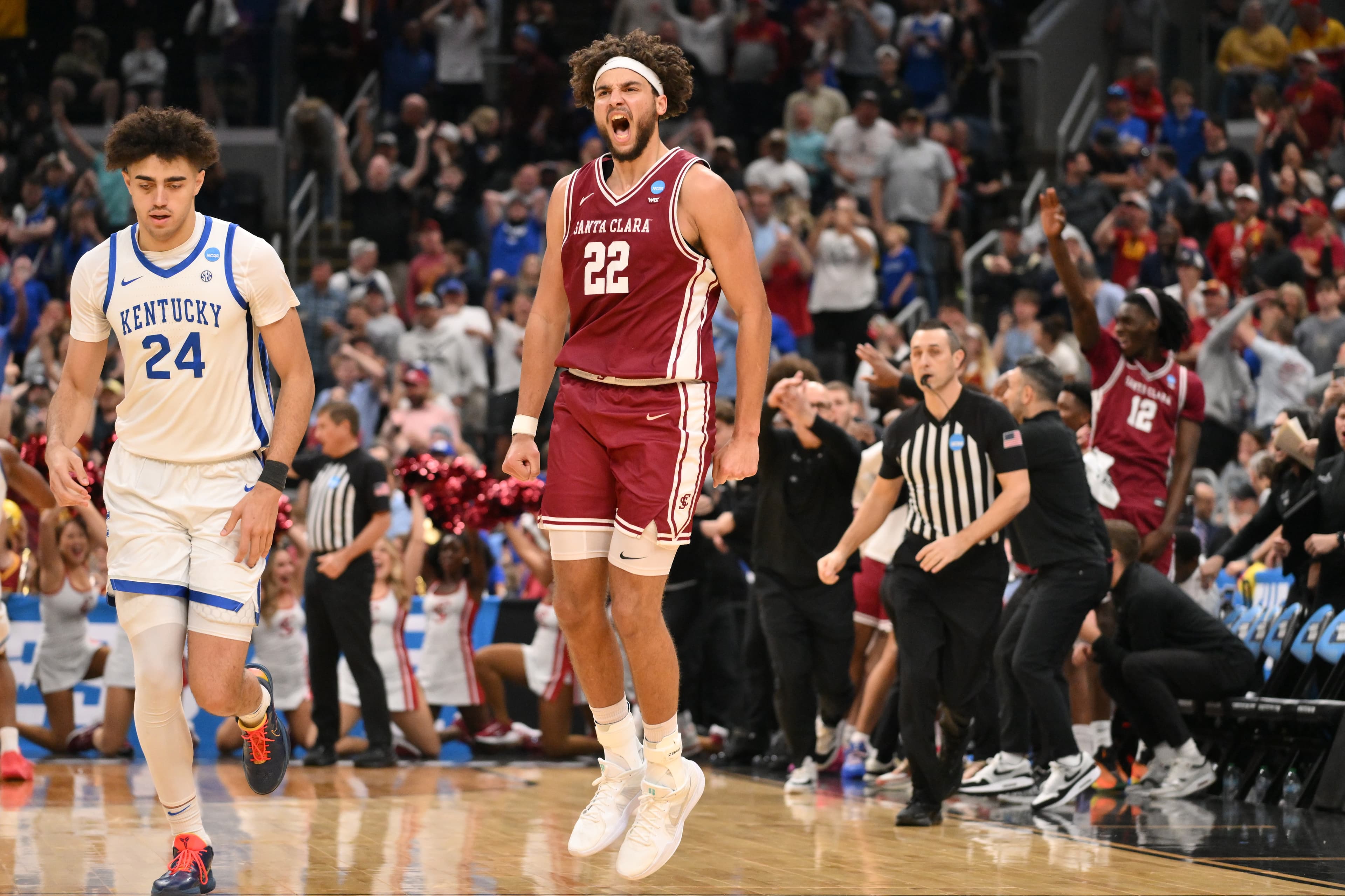 Santa Clara coach rips refs after Kentucky stunner in NCAA tournament: 'I unequivocally called timeout'