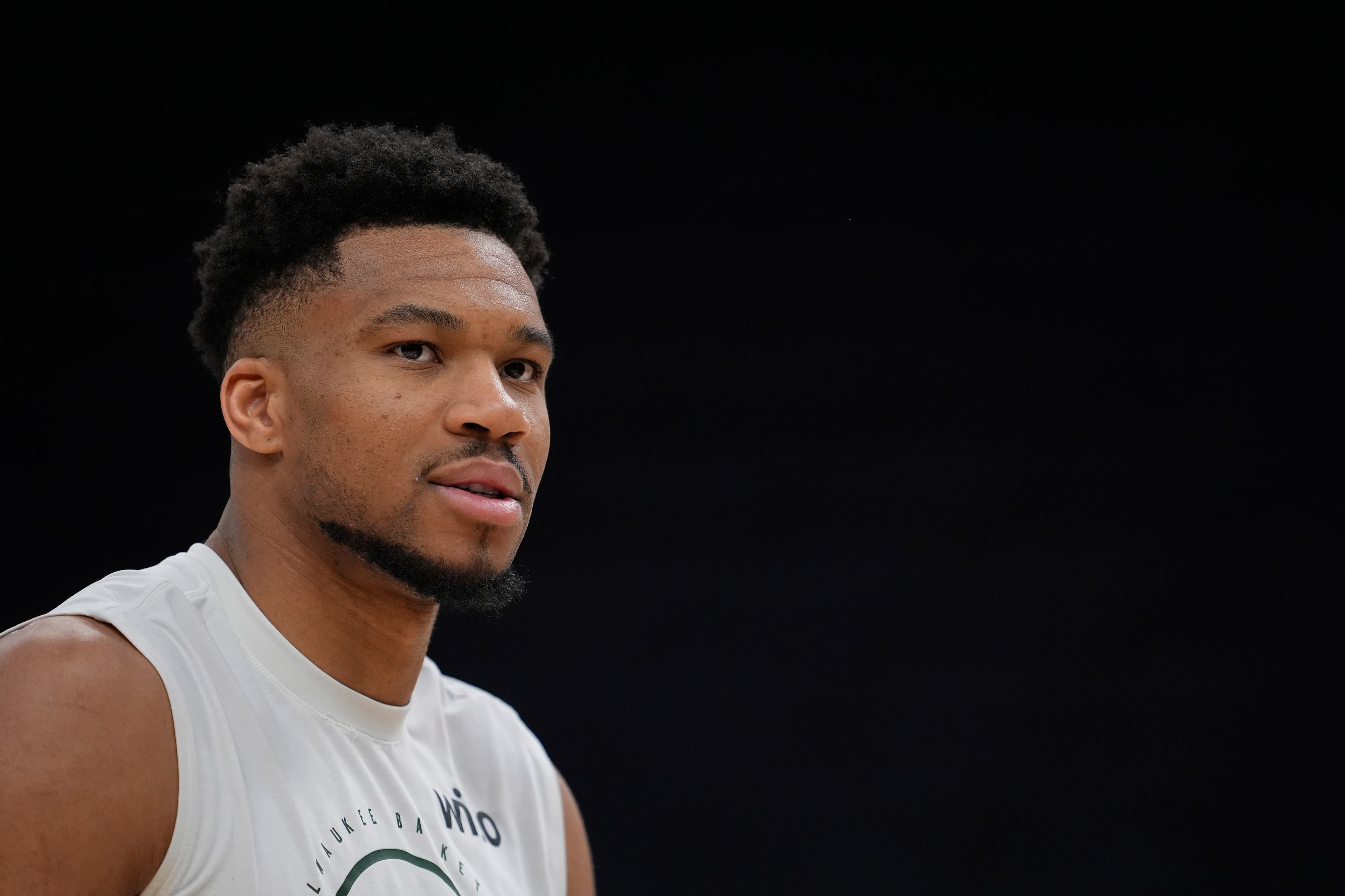 Giannis Antetokounmpo questions relationship with Bucks as NBA investigates team's statements about his health