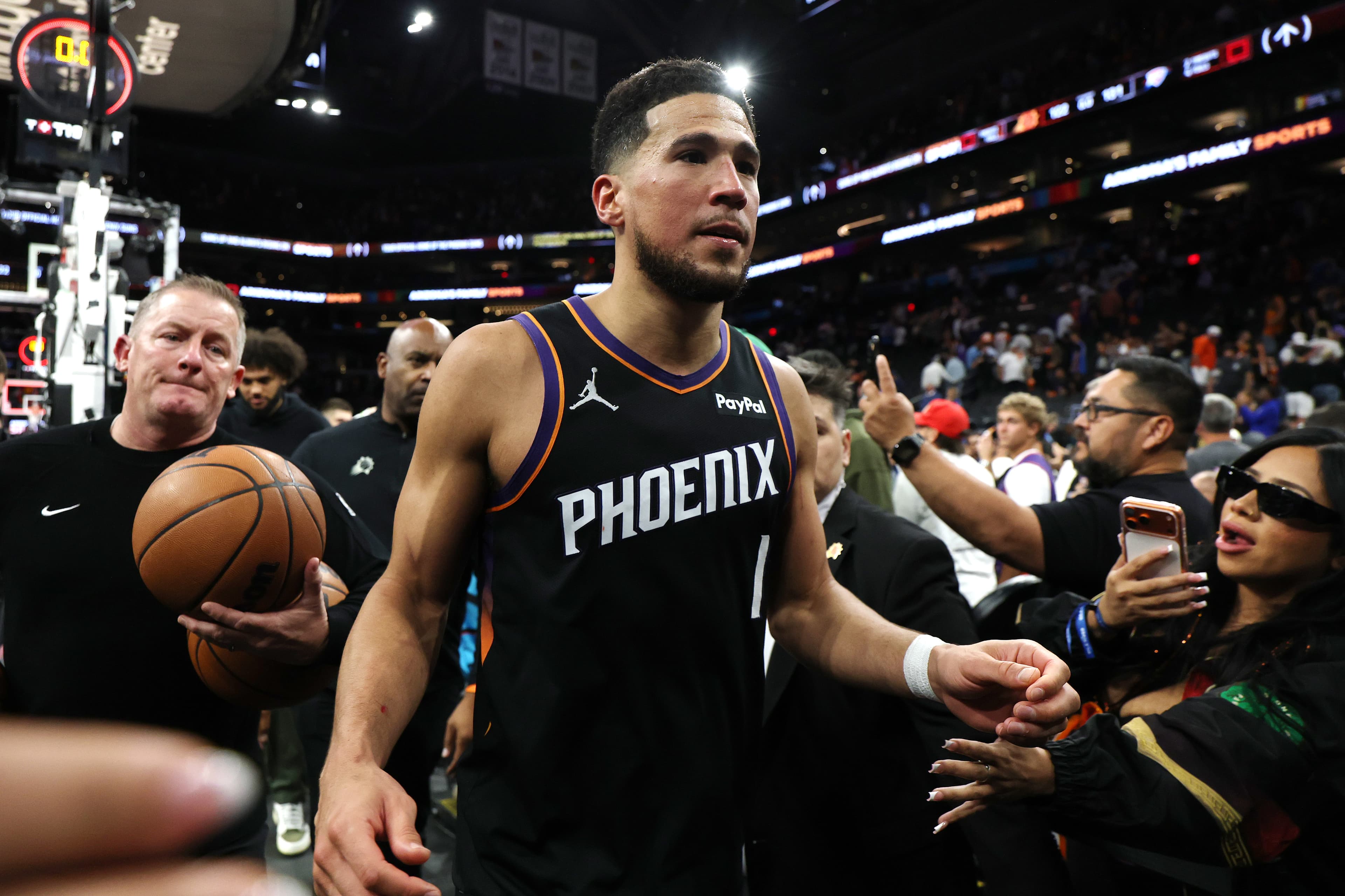 Suns offseason outlook: Is Devin Booker a franchise player?