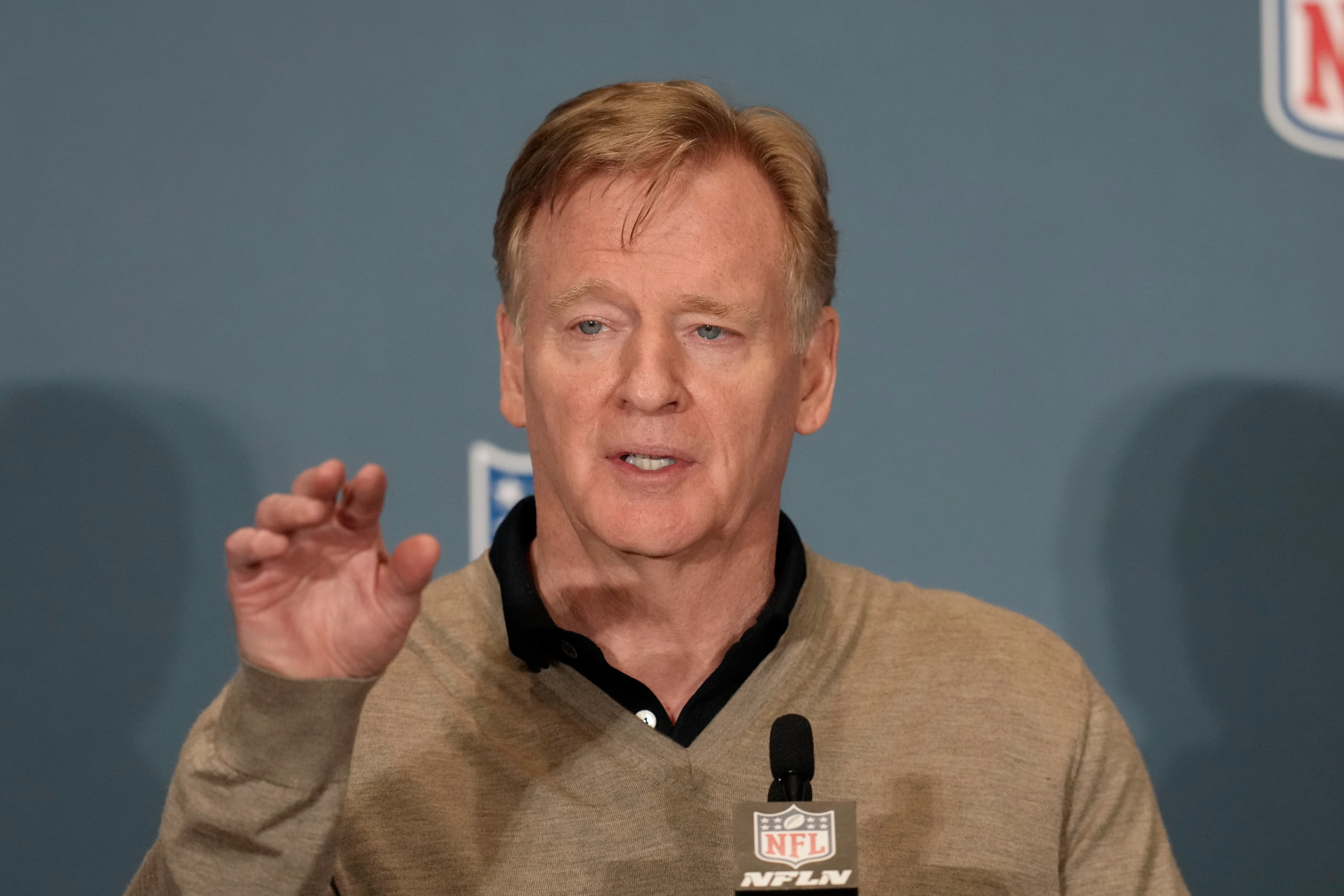 Roger Goodell defends diversity policy after Florida AG challenges Rooney Rule: 'We are well aware of the laws'