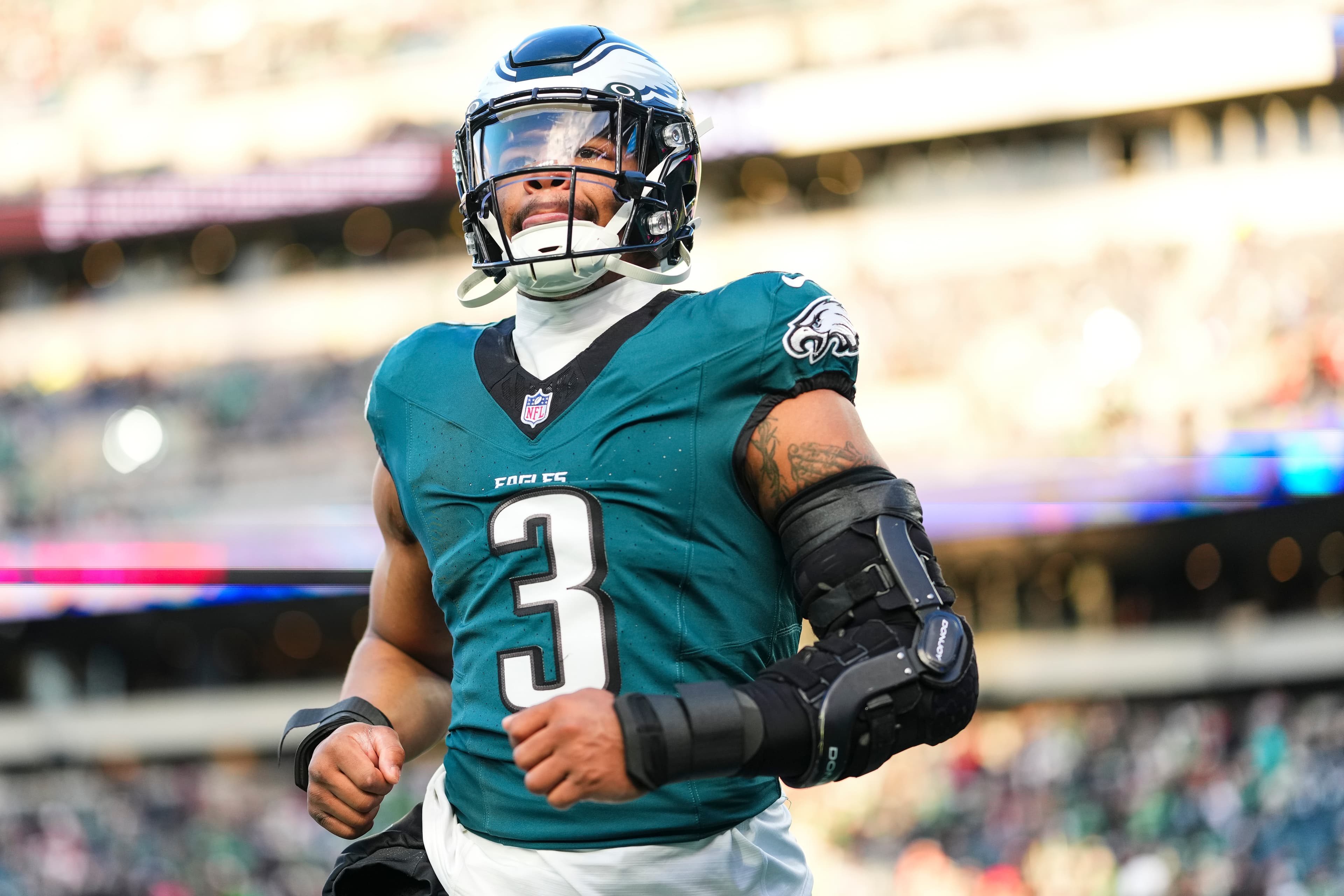 Eagles' Nolan Smith Jr. arrested for allegedly driving 135 mph in Georgia