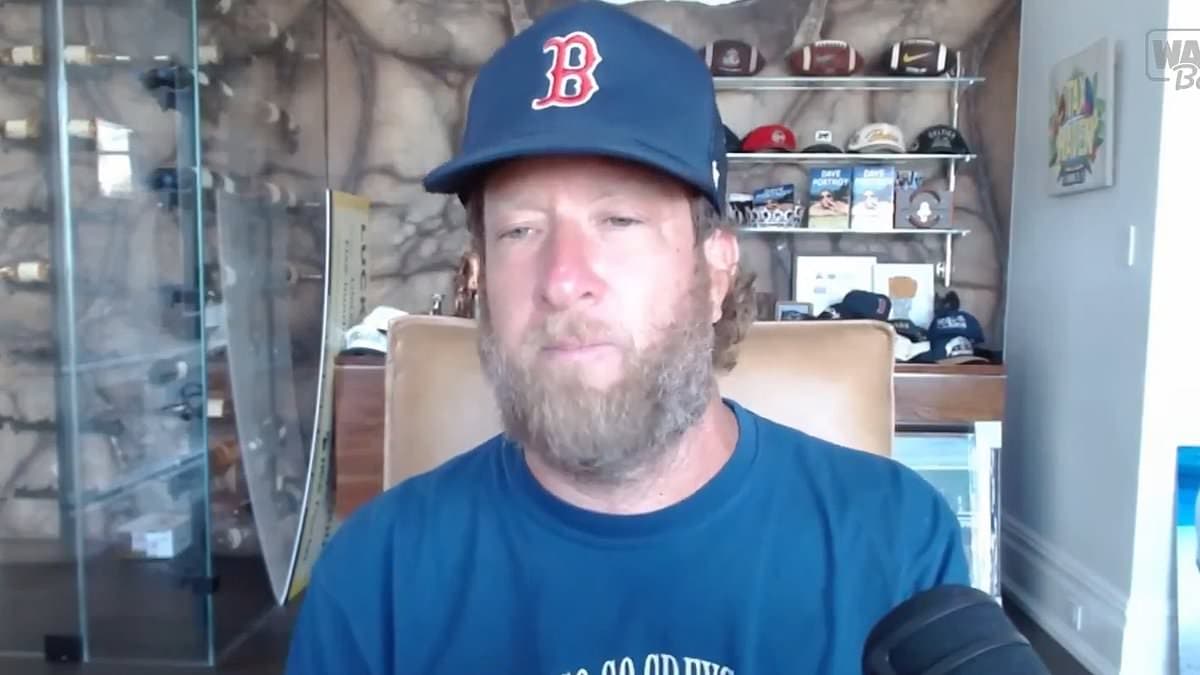 Die-hard Red Sox fan Dave Portnoy goes scorched earth on 'coward' owner John Henry: 'I hate his guts'