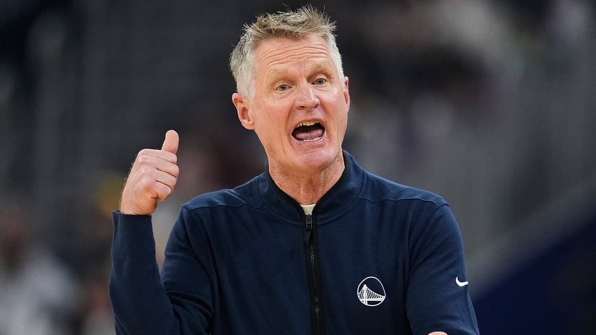 NBA icon Steve Kerr U-turns on brutal Trump criticism and admits regret over calling president a 'buffoon'