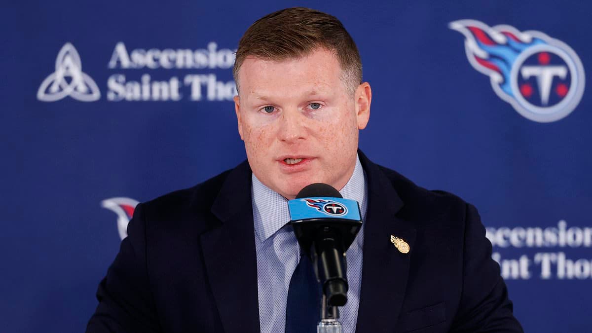 Top NFL team executive, who was promoted after firing of coach Mike Vrabel, spectacularly quits