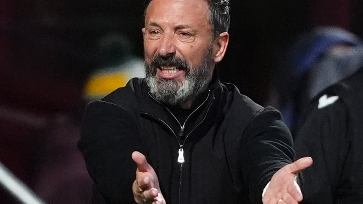 McInnes rages at referee McLean after Hearts are denied penalty in Fir Park draw