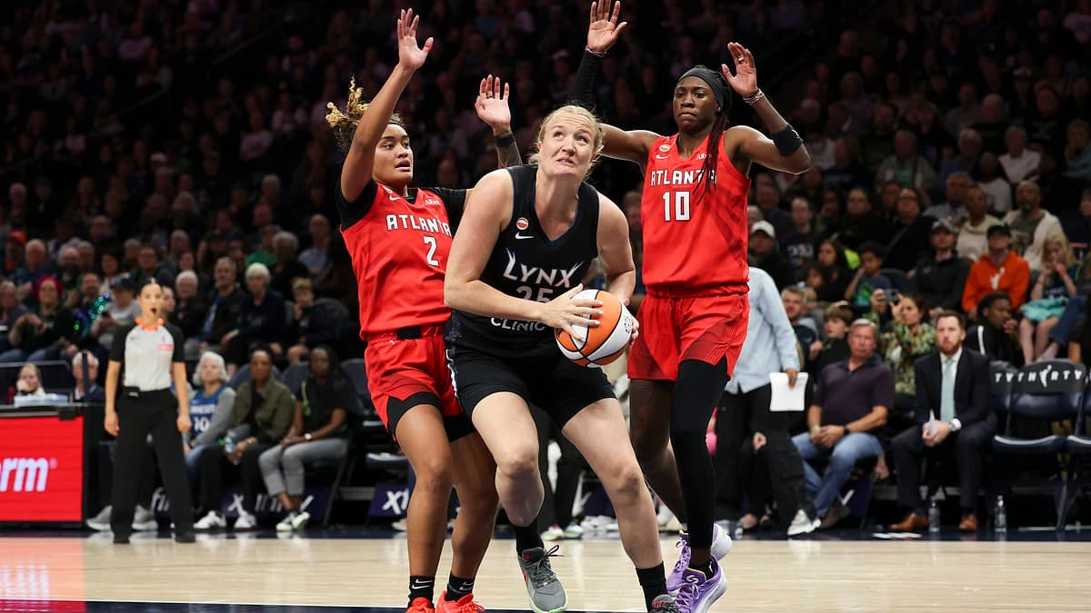 Minnesota WNBA fan yells 'f*** ICE' in moment of silence for Renee Good and Alex Pretti