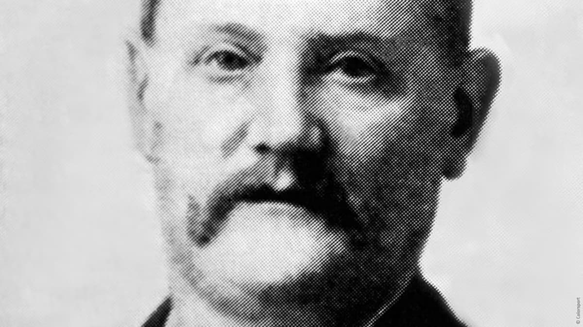 The Arsenal Manager Who Took The Gunners Into The First Division