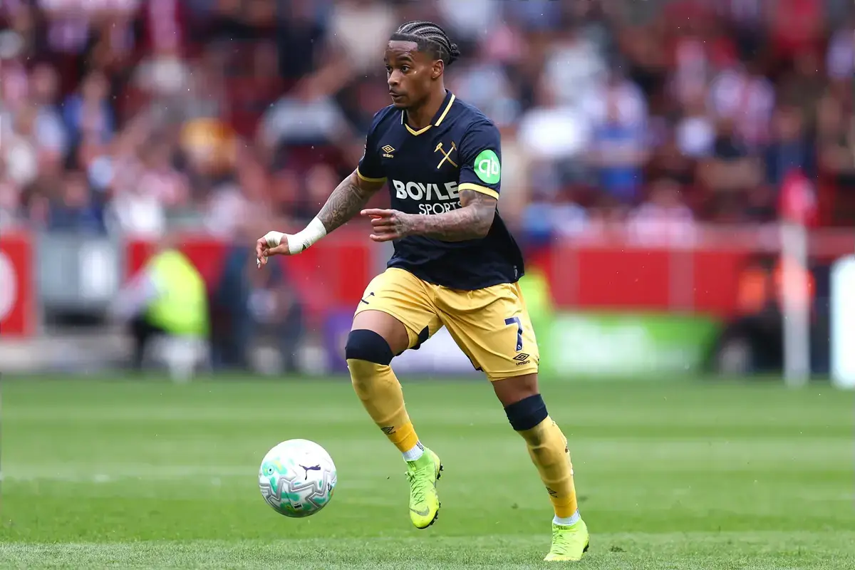 Arsenal linked with a move for exciting West Ham man