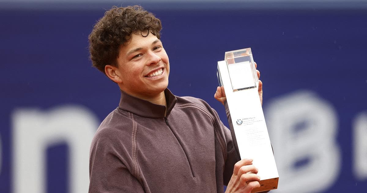 Shelton ends long US drought on clay with Munich title