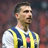 Fenerbahçe midfielder Yandaş released pending trial in betting probe