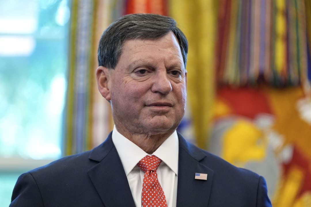 IRS Chief in Bitter Court Fight Over Muhammad Ali's Shorts