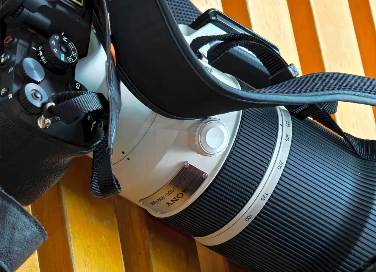 Leaked Photo Hints at New Sony 100-400mm GM Lens