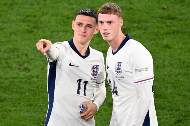 Foden, Palmer to miss out on England World Cup squad - reports