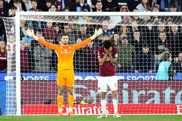 Leeds beat West Ham in shoot-out to reach FA Cup semis for first time in 39 years