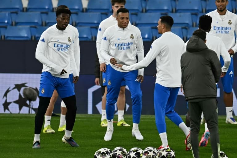 Mbappé Takes Over, PSG Slips in Champions League!