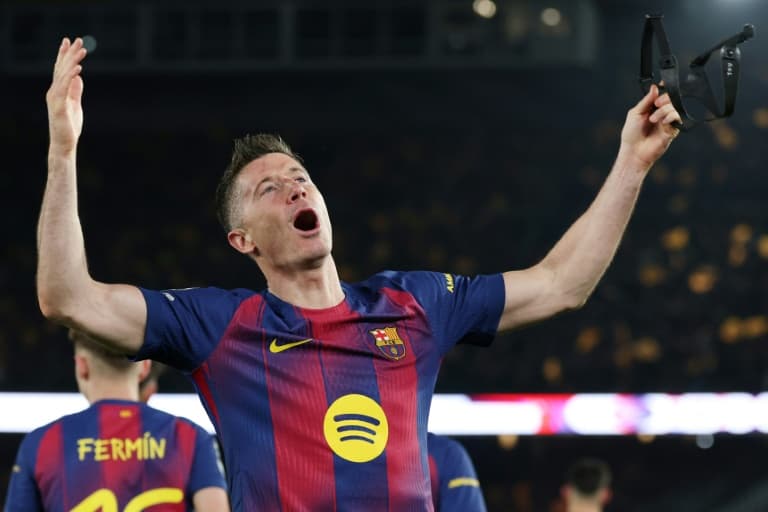 Lewandowski to leave Barca with 'mission complete'