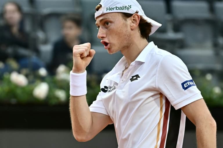 Buse outlasts Paul for Hamburg title to end Peruvian drought