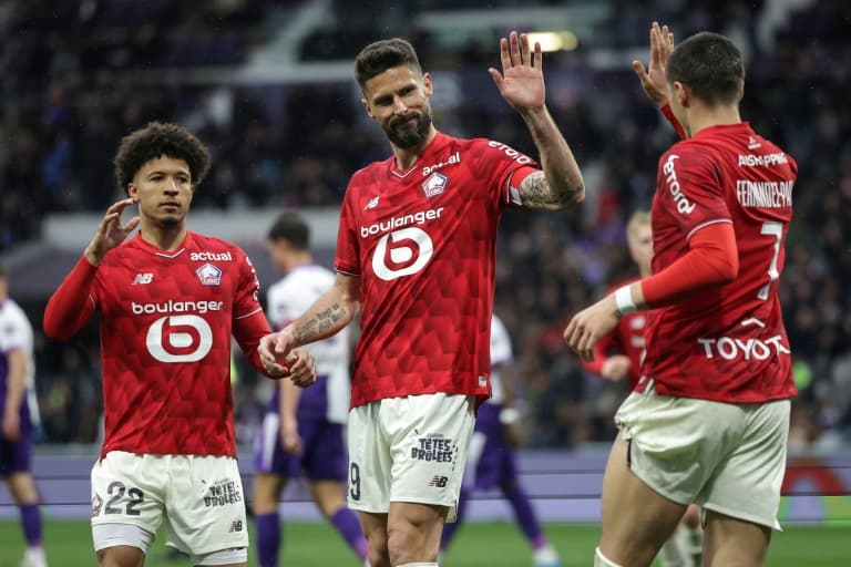 Lille ease back into third in Ligue 1 with Toulouse win