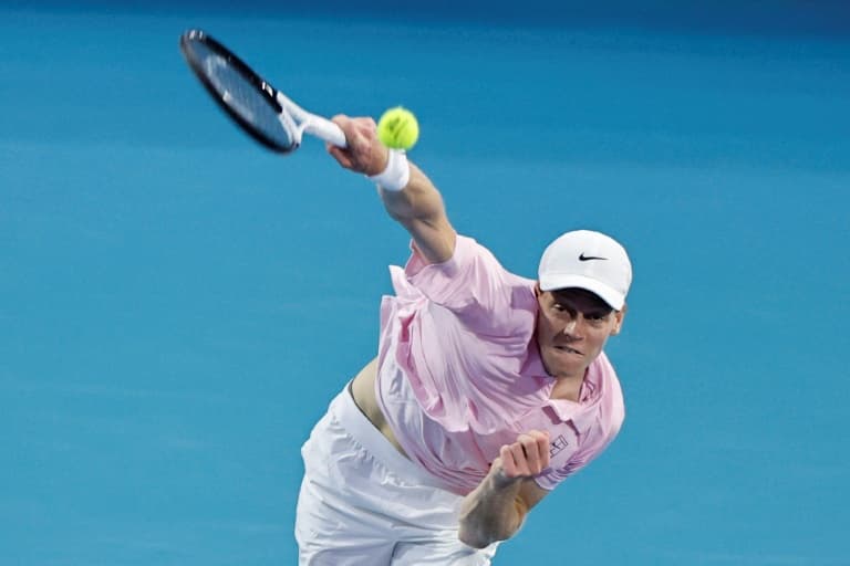 Formidable Sinner faces Lehecka for second Miami Open title