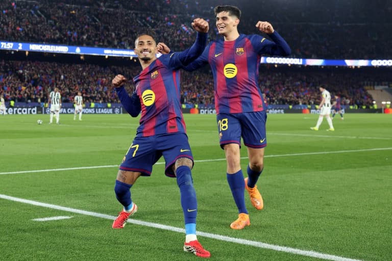 Barcelona demolish Newcastle 7-2 to reach Champions League quarters