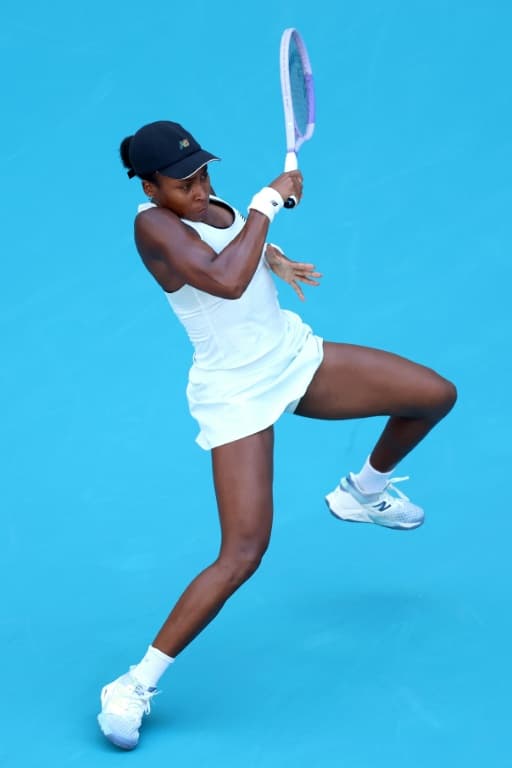 Sabalenka sinks Gauff to win second straight Miami Open title