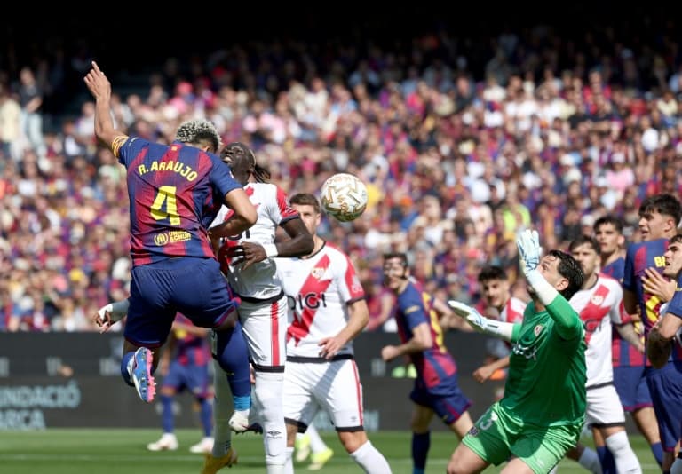 Araujo header scrapes Liga leaders Barcelona win over Rayo