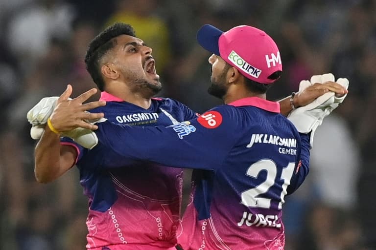 Deshpande, Rajasthan hold nerve to edge Gujarat in IPL