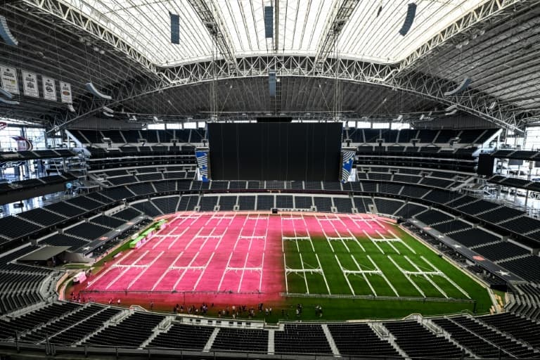 Pretty in pink: Dallas World Cup venue chasing perfect pitch