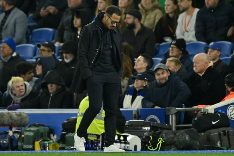 Liam Rosenior sacked as Chelsea manager