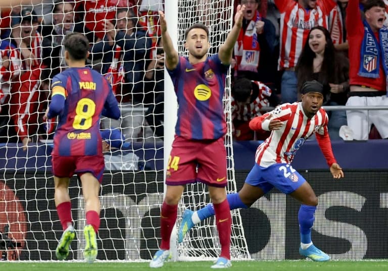 Atletico resist Barca comeback to reach Champions League semis