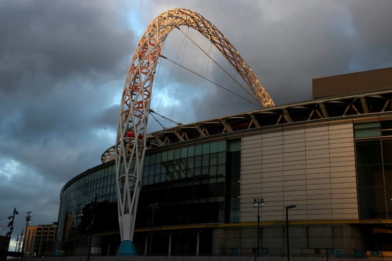 Middlesbrough face Hull in football's richest game after 'spygate' row