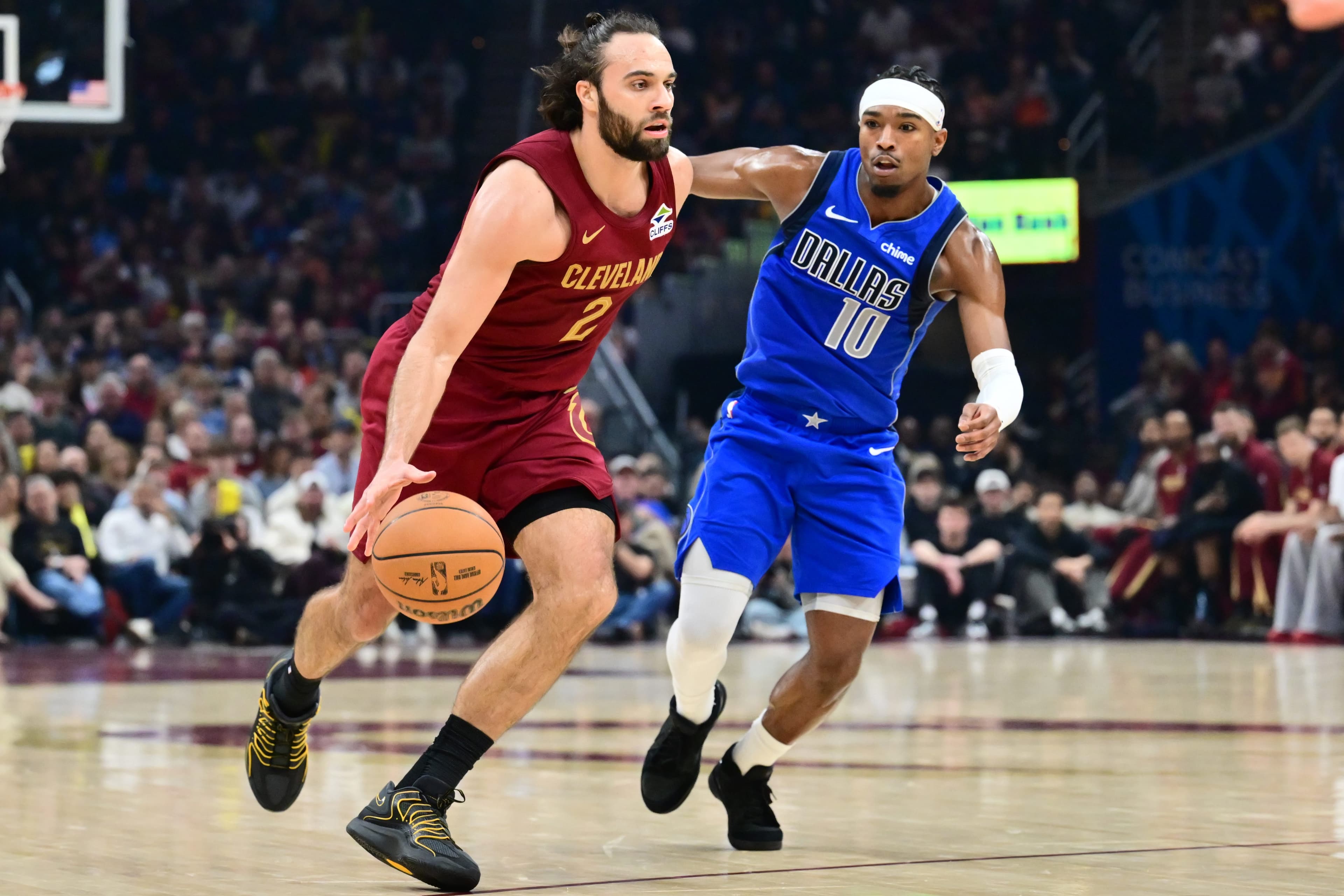 Max Strus Lights Up Court as Cavaliers Smash Knicks 107-96 in Shocking Blowout!
